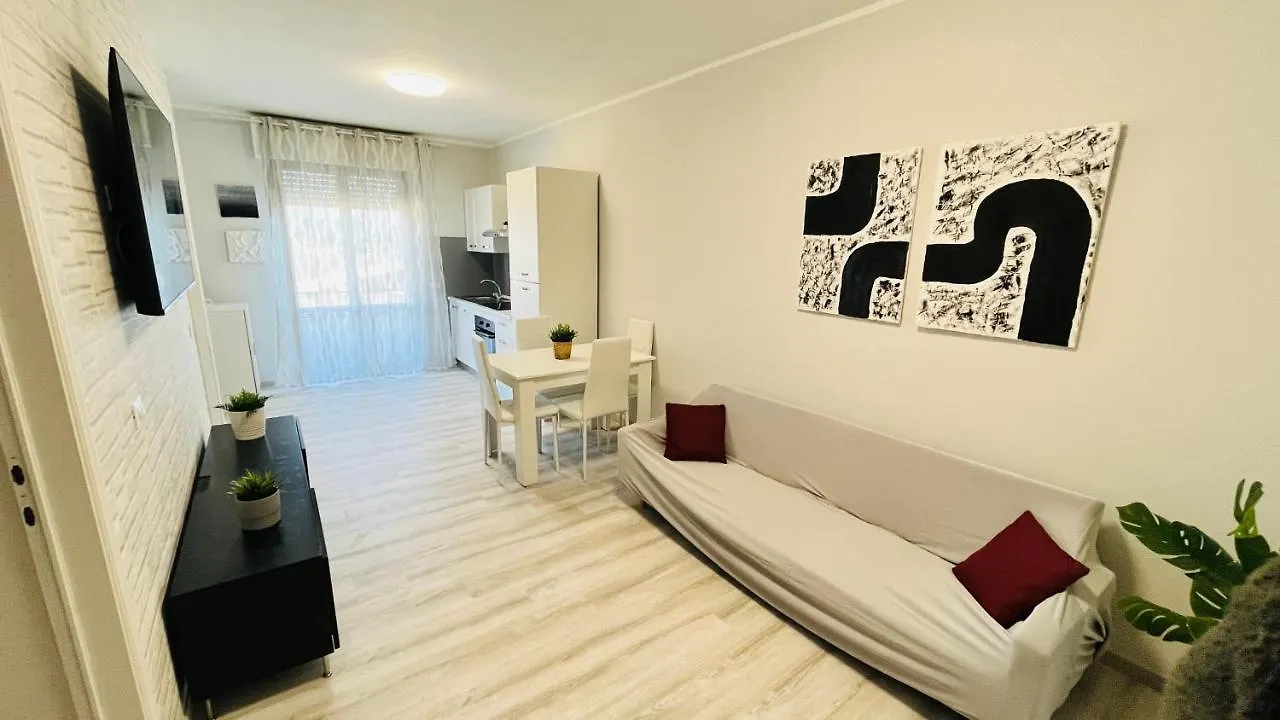 Viareggio Deluxe Apartment