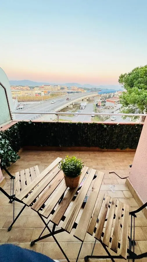 Viareggio Deluxe Apartment